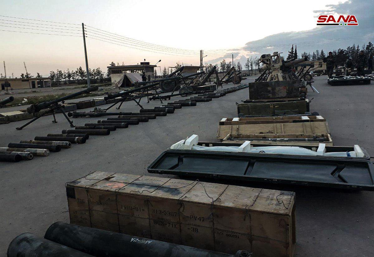 Qalamun Militants Hand Over Dozens Of ATGMs, Other Weapons To Syrian Army (Photos, Video)