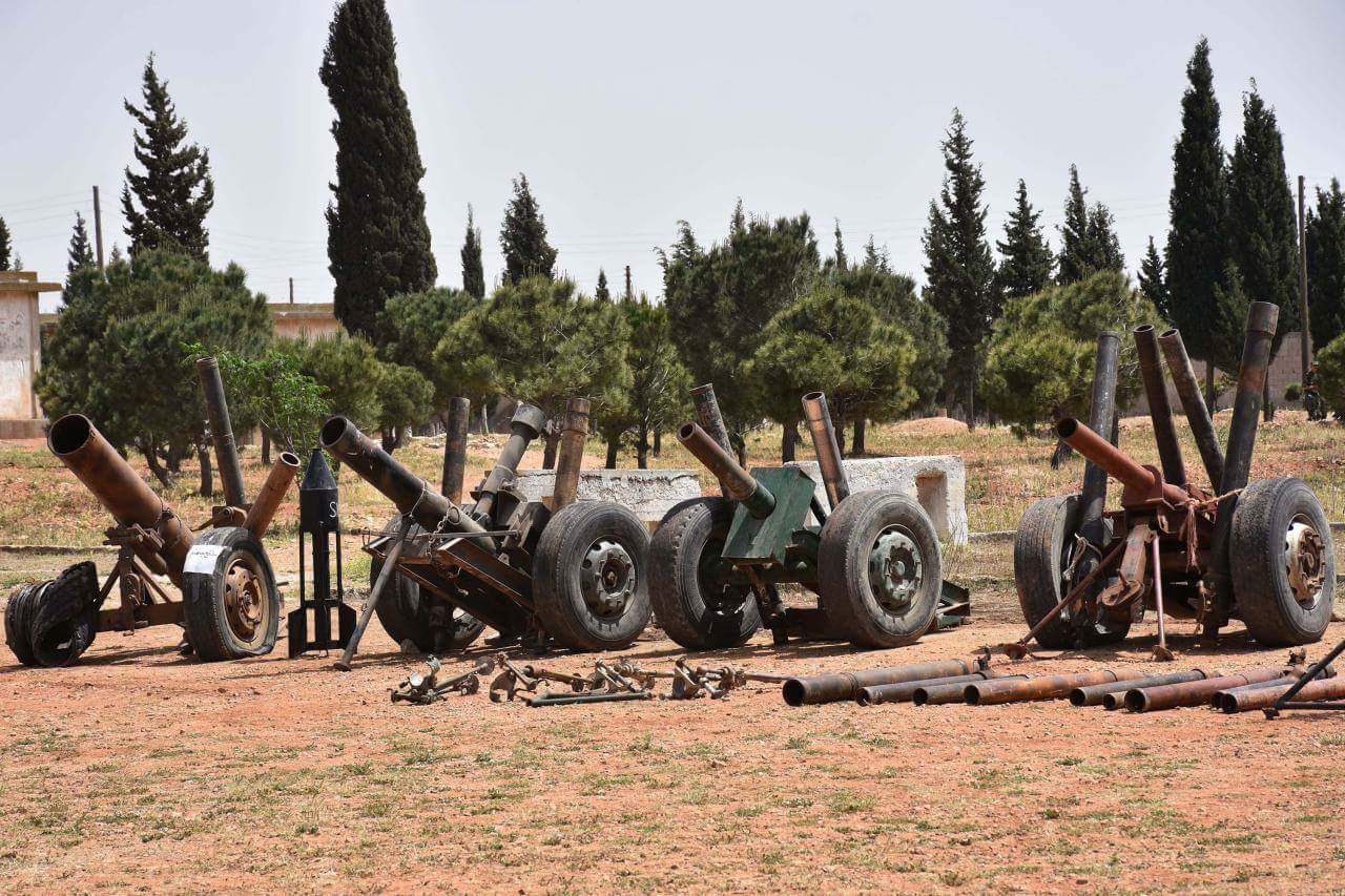 North Homs Militants Hand Over Anti-Aircraft And Anti-Tank Missiles To Syrian Army (Photos)