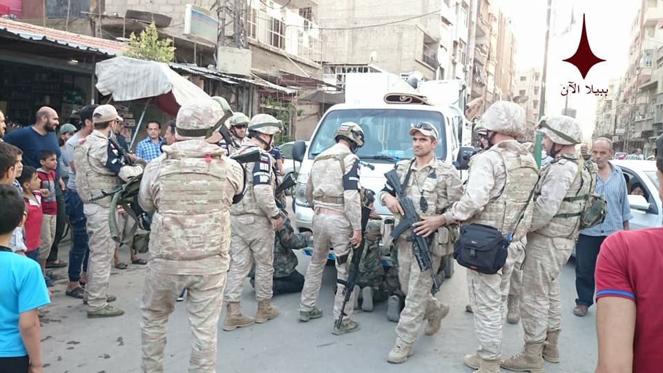 Russian Military Police Arrests Looters In Southern Damascus. Security Forces Strom Illegal Markets (Photos)