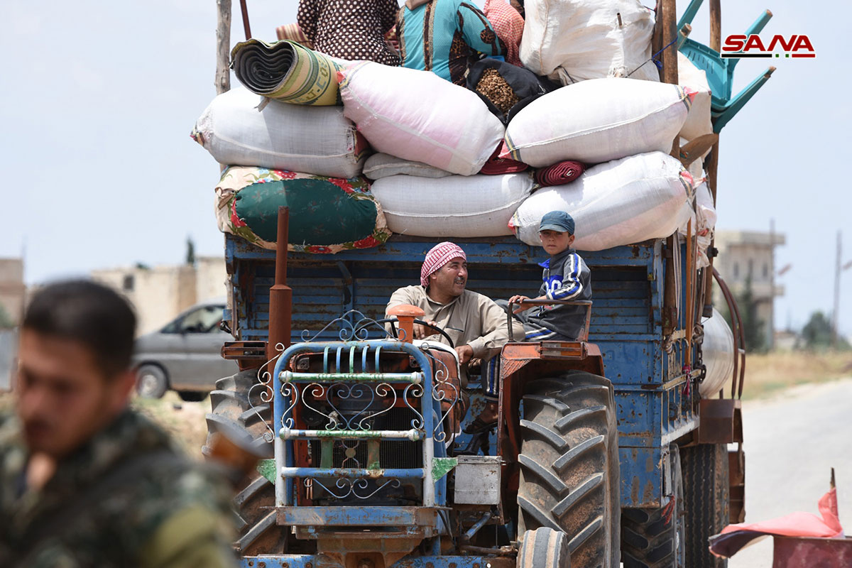 Hundreds Of Civilians Return To Their Villages Around Syria's Abu Duhur Airbase (Photos)