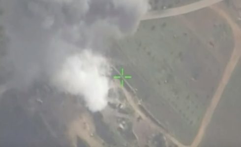 Russian Warplanes Respond To Violations Of De-Escalation Zone By Militants, Bomb Their Positions (Video)