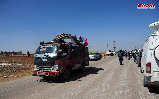 Hundreds Of Displaced Families Return To Their Homes In Syria's Daraa Province (Photos)