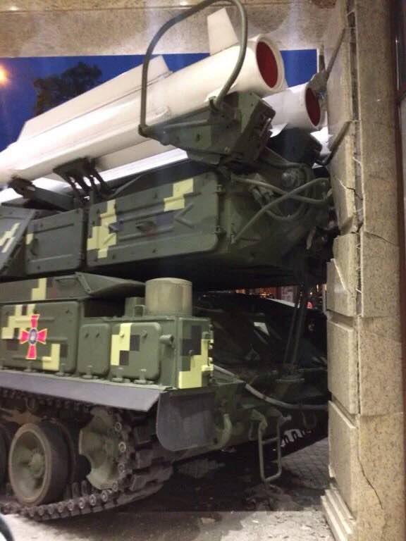 BUK Air Defense System Crashed Into Shopping Mall In Kiev After Independence Day Military Parade Rehearsal (Photos)