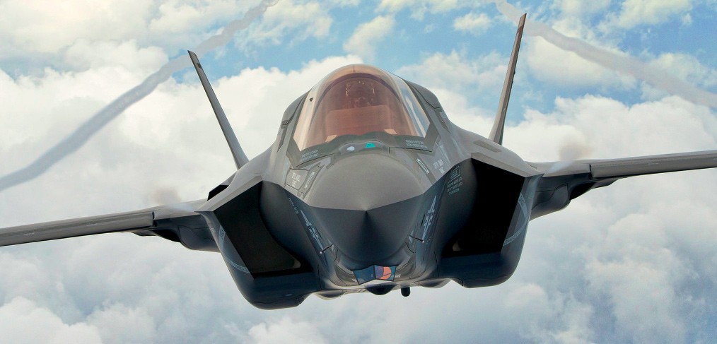 Lockheed Martin Wants To Sell F-22/F-35 Hybrid To US Air Force