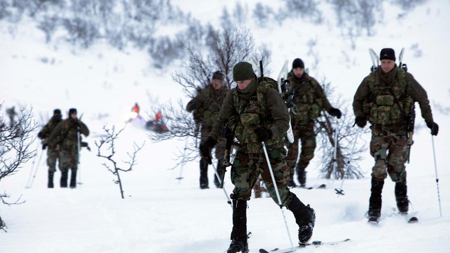 Dutch Military Forgets To Buy Warm Clothes Before Winter Exercises In Norway