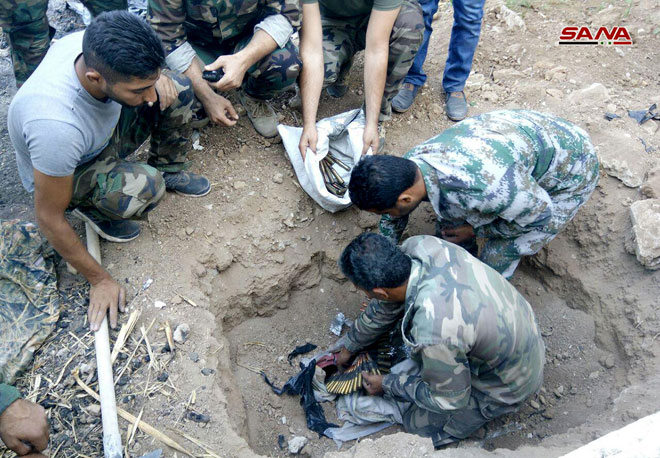 Syrian Security Forces Uncover Weapons Cache In Southern Damascus (Photos)