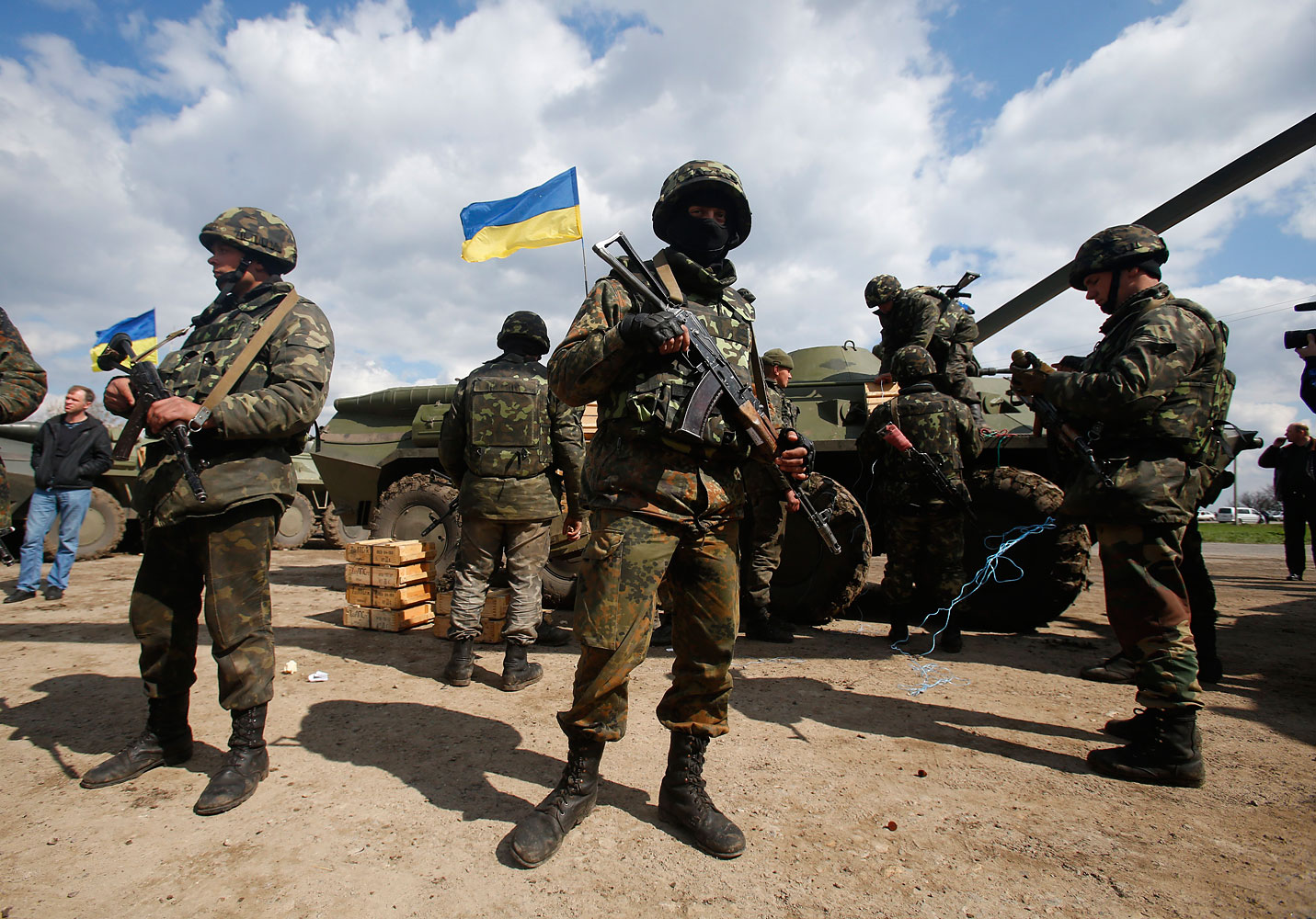 Ukraine Prepares For Attack On Crimea