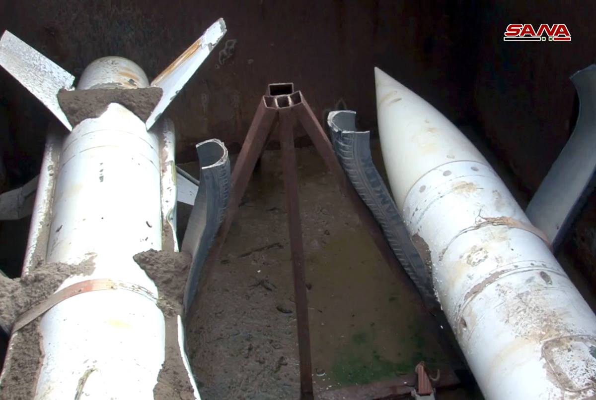 Syrian Army Uncovers Air Defense Missiles Left Behind By ISIS In Southern Deir Ezzor (Photos, Video)