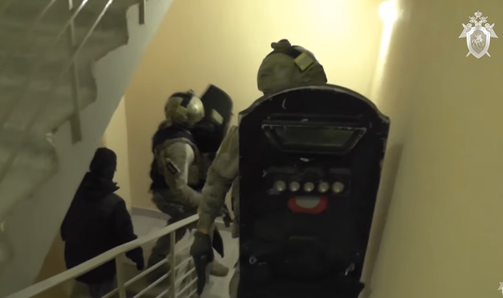 Russia's FSB Eliminates ISIS, Jabhat al-Nusra Financing Network. 7 Suspects Detained (Video)