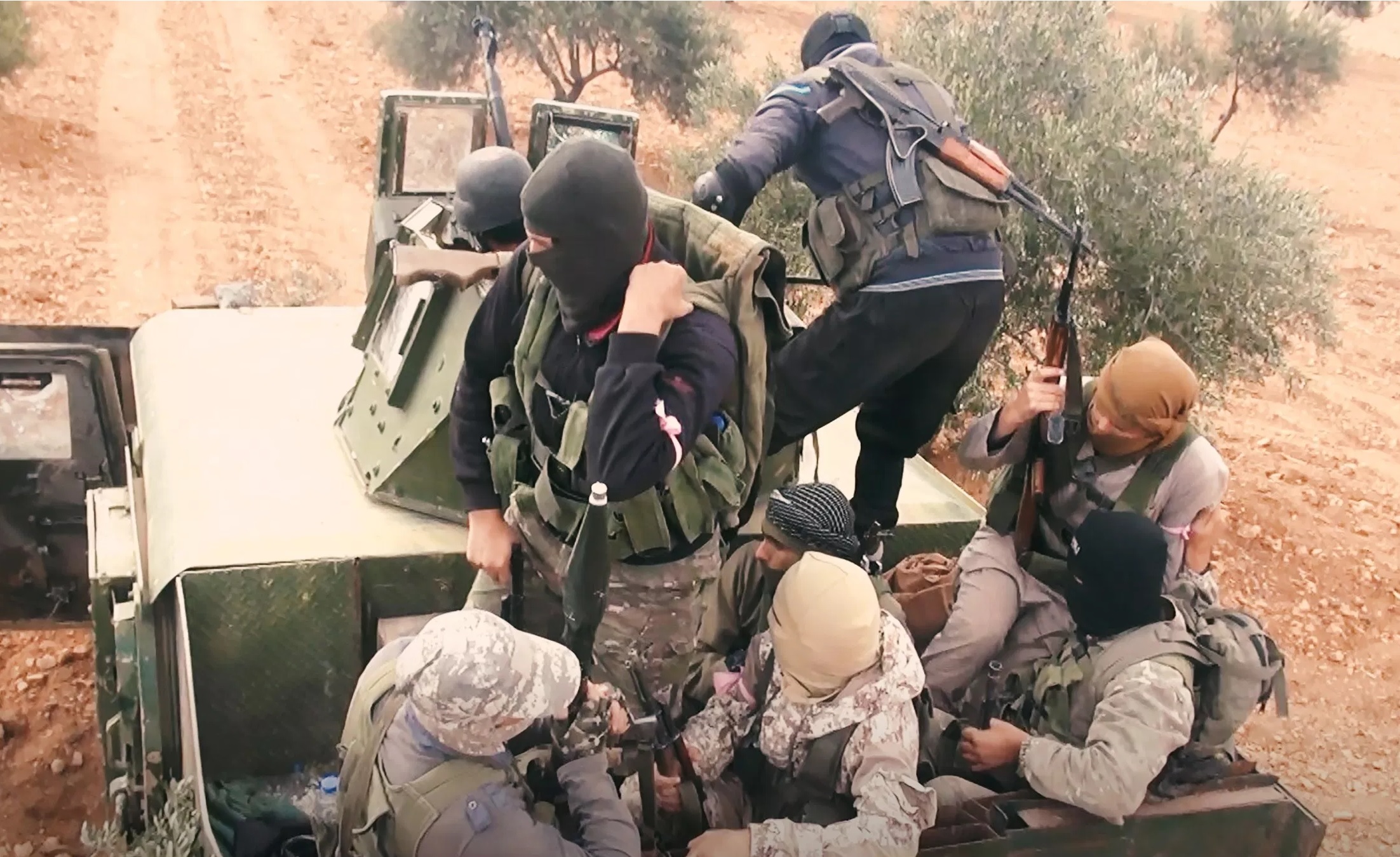 Al-Qaeda Factions Send Reinforcements To Southern Idlib