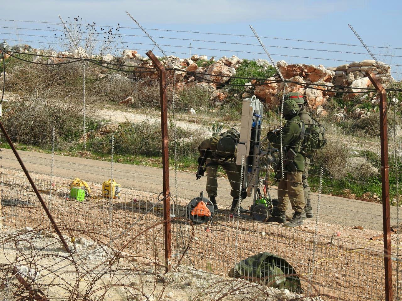 Hezbollah Releases Photos Of Israeli Soldiers Scanning Broder With Lebanon For Tunnels