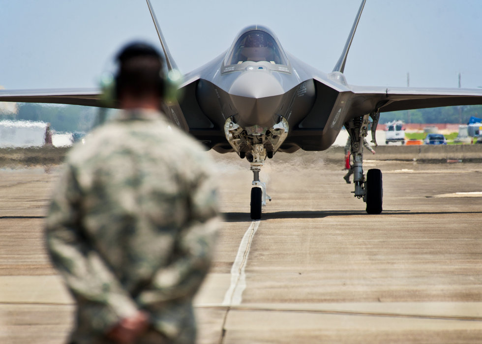 Acting US Secretary Of Defense Keeps Saying F-35 Program Is "F**cked Up": Media