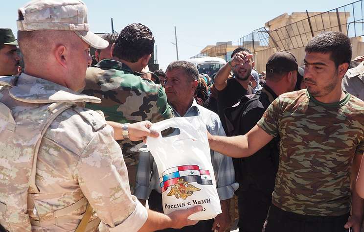 Russian Military Delivers Humanitarian Aid To Syria