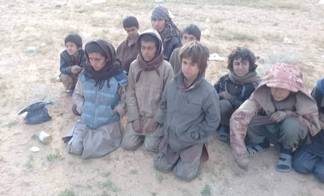 Group Of ISIS Fighters, Including Yazidi Children, Surrenders To US-Backed Forces In Euphrates Valley (Video)