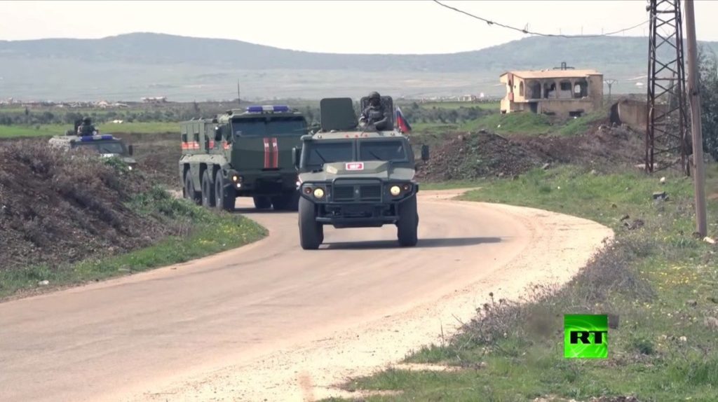 Russian Military Police Units Continue Patrols Near Golan Heights (Photos)