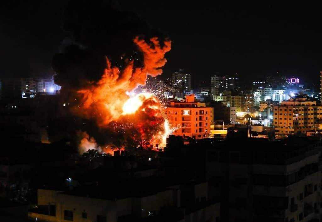 Israel Is Conducting Large Scale Bombing Campaign In Gaza. IDF Claims Multiple Hamas HQs Are Targeted (Video)