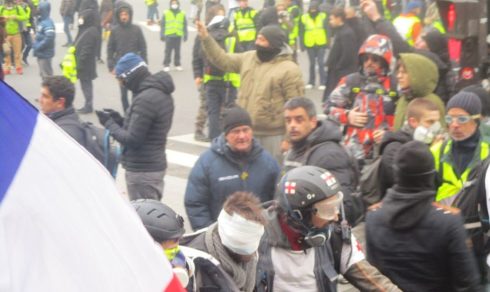 Tom Luongo: "Globalism’s Last Disgrace: The Army vs. the Yellow Vests"