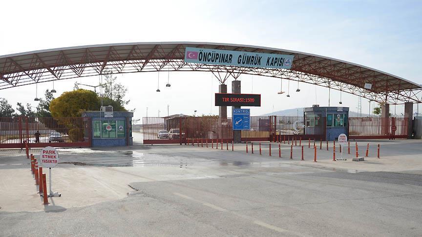 Turkey Reopens Key Border Crossing With Syria After 8-Year Hiatus