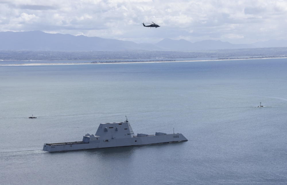 USS Zumwalt (DDG 1000) Departed For First Operational Deployment (Photos)