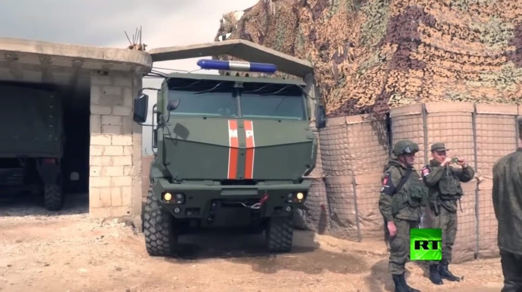 Russian Military Police Units Continue Patrols Near Golan Heights (Photos)