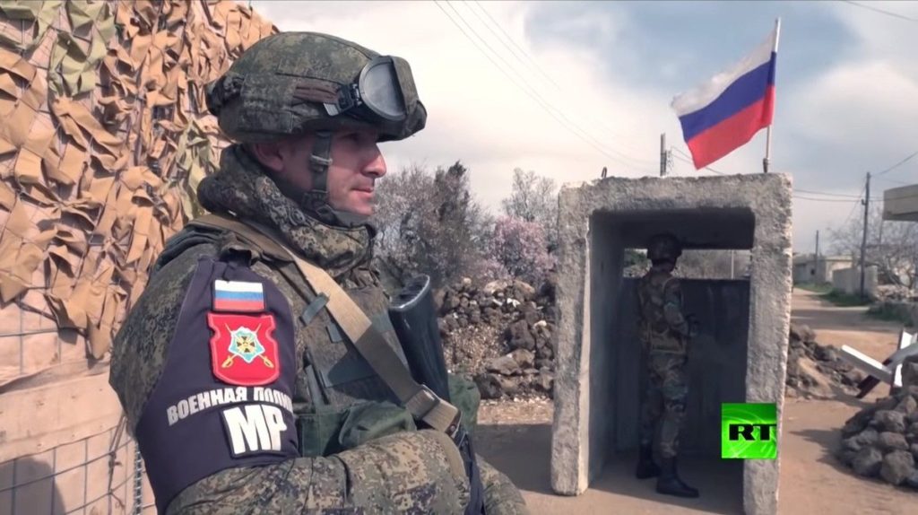 Russian Military Police Units Continue Patrols Near Golan Heights (Photos)