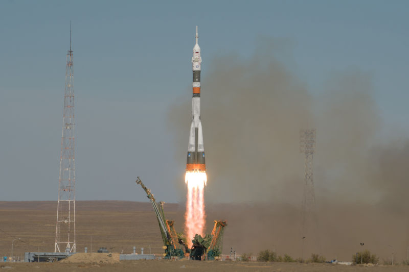 Roscosmos Plans To Develop Nuclear-Powered Rocket Planes