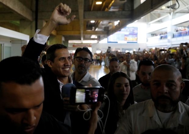 Guaido Returns To Venezuela, Announces That Maduro Government Will Face More Sanctions