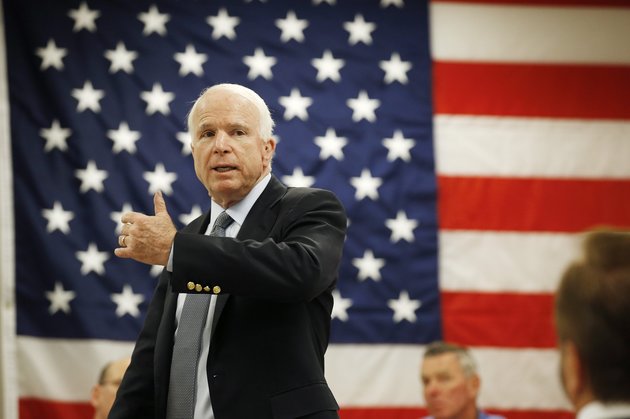 Poroshenko Moves To Rename Street In Kiev After John McCain