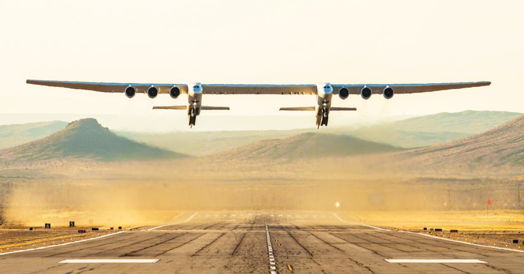 World’s Largest Aircraft Successfully Carried Out Its First Test Flight (Video)