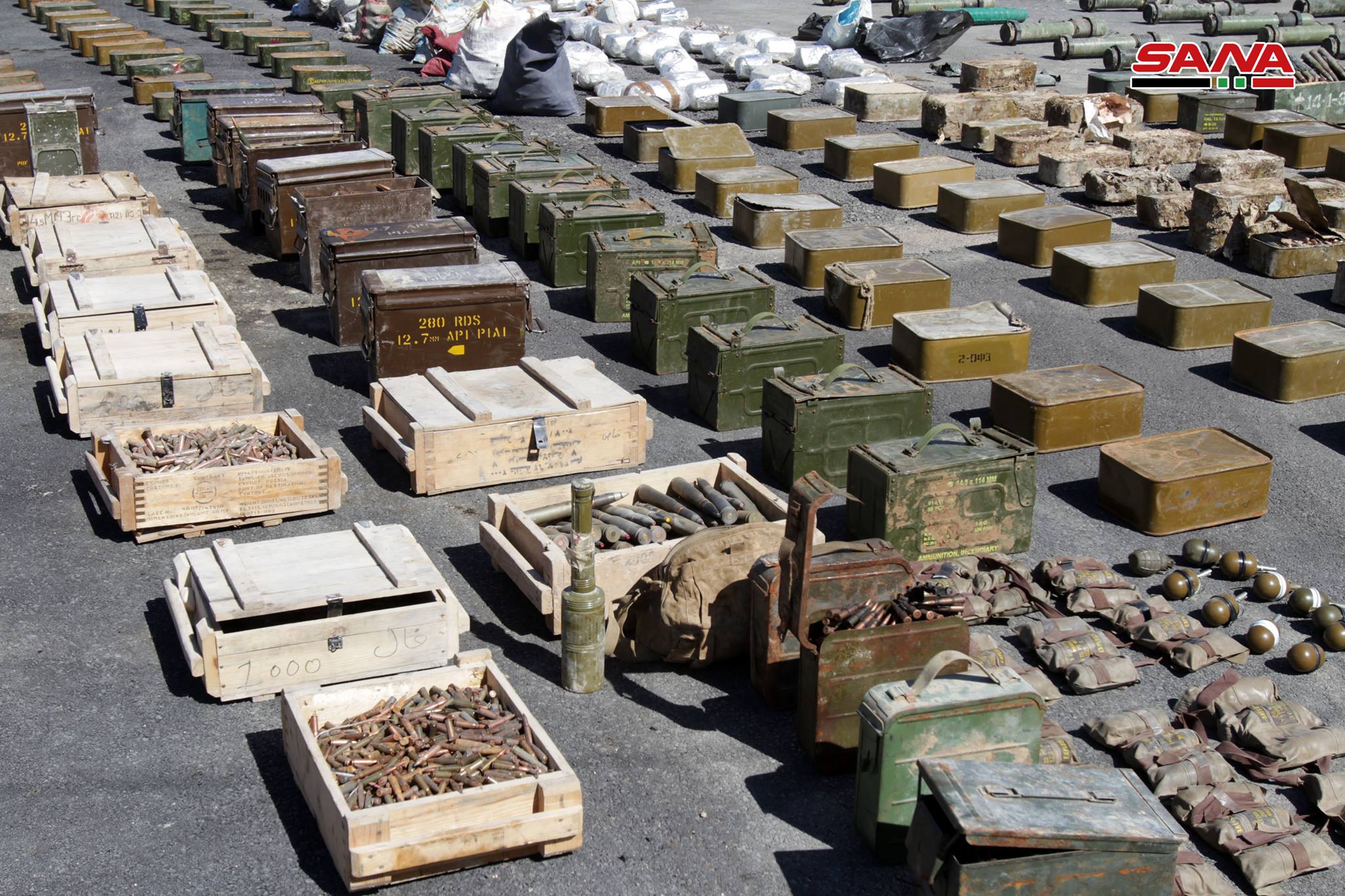 Syrian Army Uncovers Dozens Of US-Supplied Anti-Tank Rockets Near Damascus (Photos)