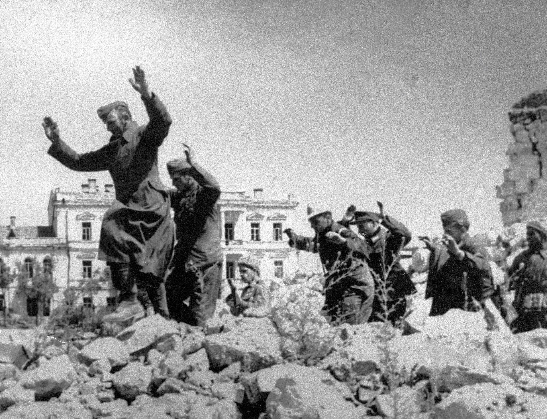 Russian Defense Ministry Declassified Historical Records On the 75th Anniversary of the Crimean Offensive