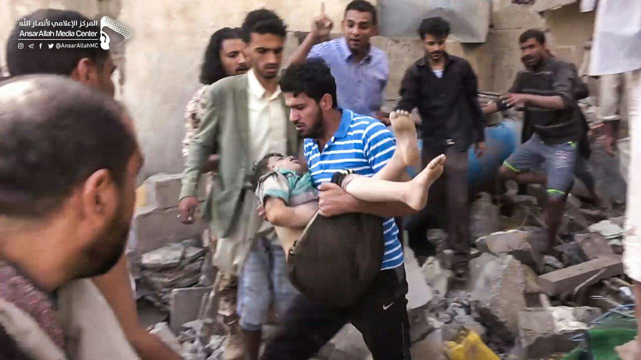 New Wave Of Saudi Airstrikes Kills & Injures 77 Civilians, Including Russian Citizens, In Sanaa (18+ Photos)