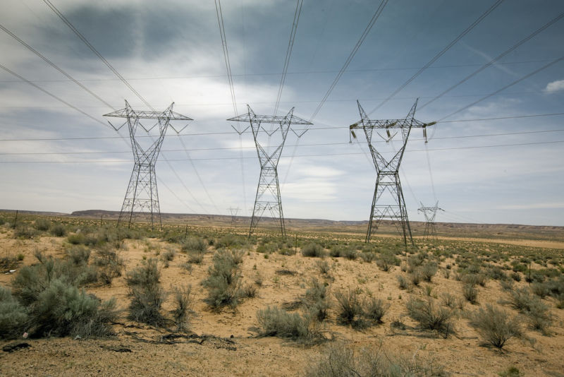 Militants Took Down Electricity Towers In Northeast Syria To Sell Them In Turkey – Report