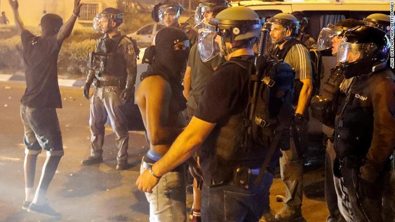 Ethiopian Israelis Riot In Tel Aviv And Other Cities After Off-Duty Police Officer Shoots And Kills Teen