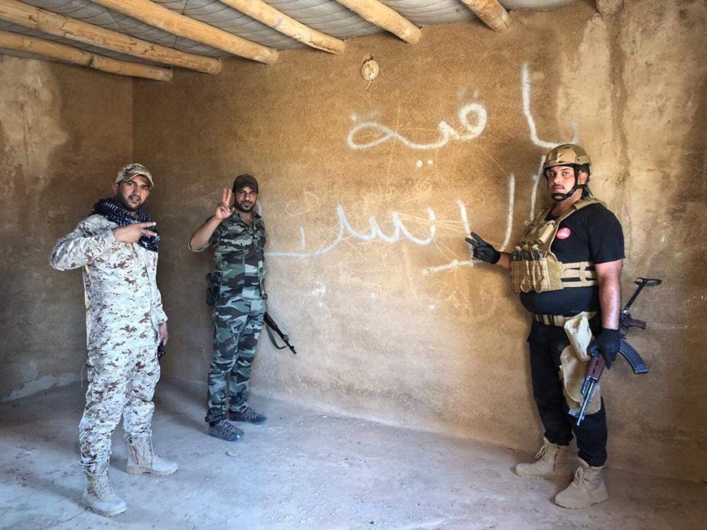 Syrian, Iraqi Forces Hunt Down ISIS Cells In Border Area (Map, Photos)