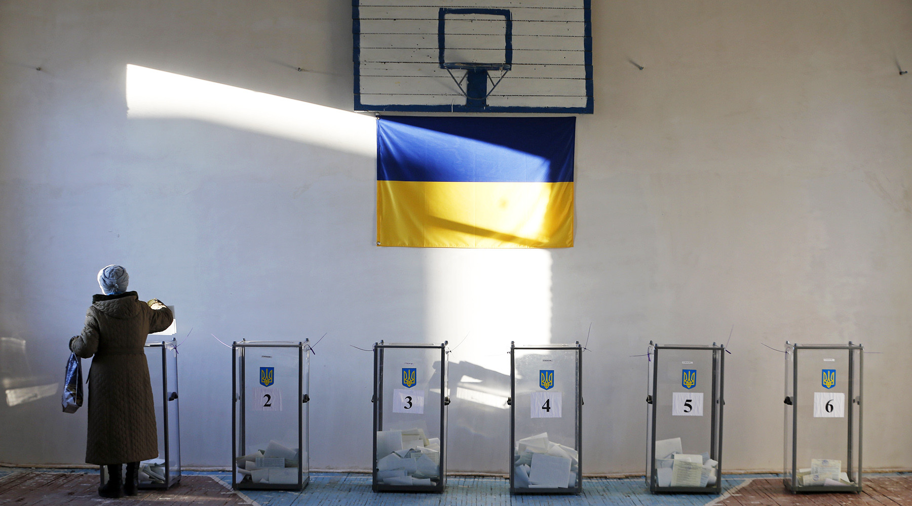 Elections In Ukraine Under Keen Control Of 'Defenders Of Democracy'