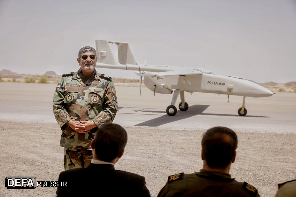 Iranian Army Receives Three New Combat Drones (Photos)