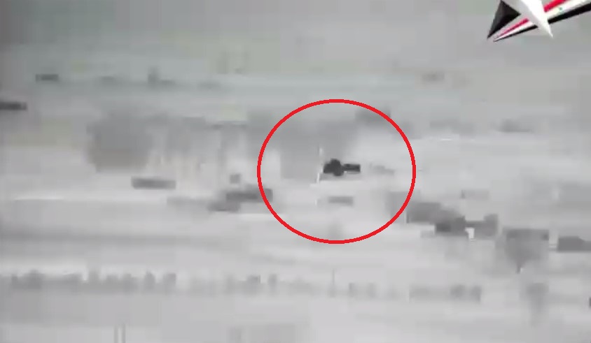 First-Person View: Syrian T-90 Battle Tank Eliminates Militants' Vehicle On Hama Frontline