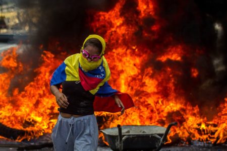 Venezuela, Ukraine, Hong Kong, … : Color Revolutions and Regime Change, A Modern Scourge Spawning Economic Destabilization and Civil War