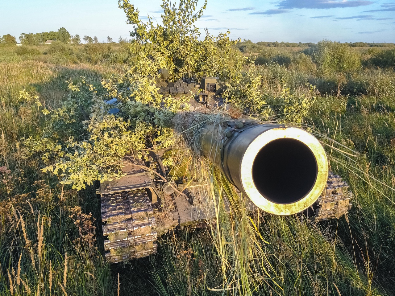 Russian Tank Drills At NATO's Eastern Border - the Kaliningrad Exclave (Photos, Videos)