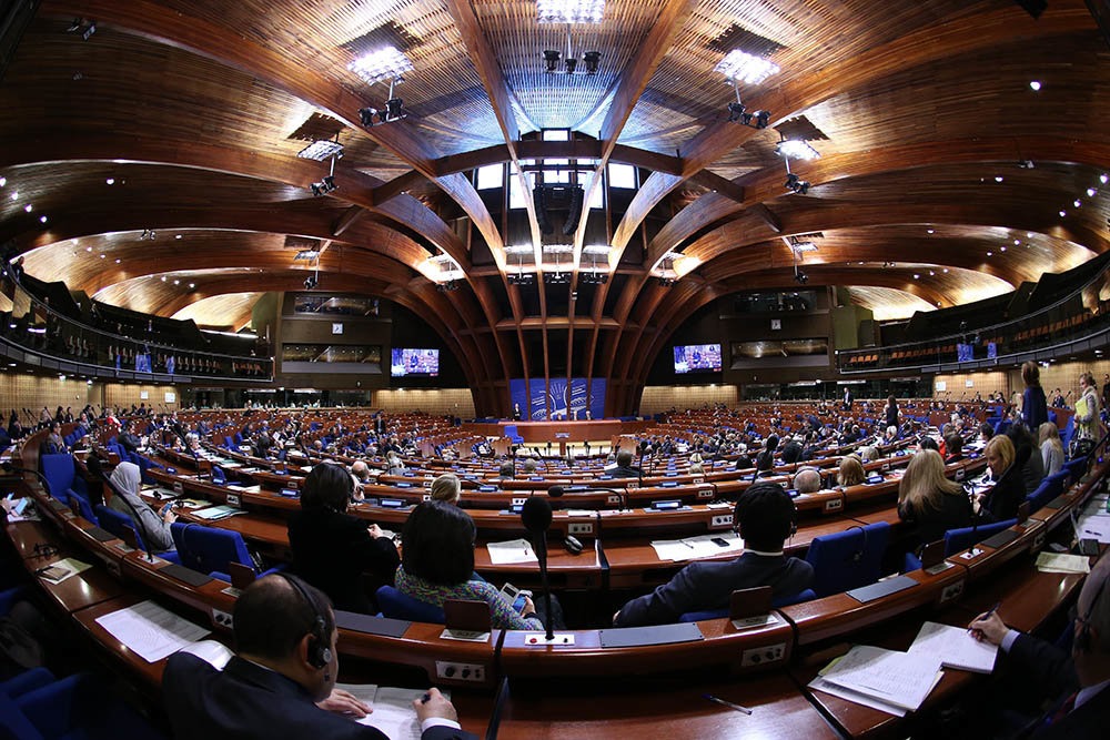 EU Bureaucracy Is Happy To See Russia Returning To PACE