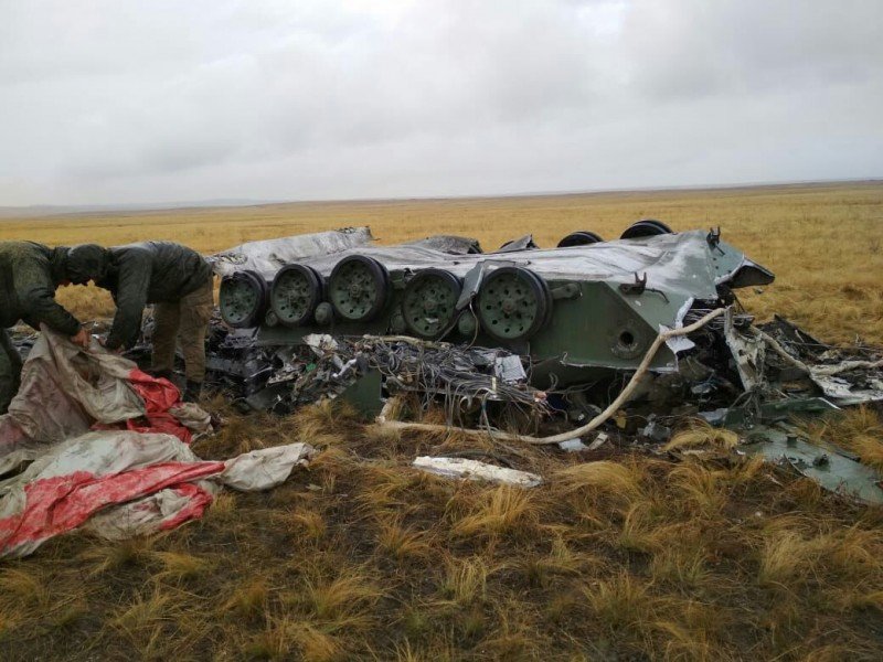 Two Russian Armoured Vehicles Destroyed Due To Mitakes During Airdrop Drill (Video, Photos)