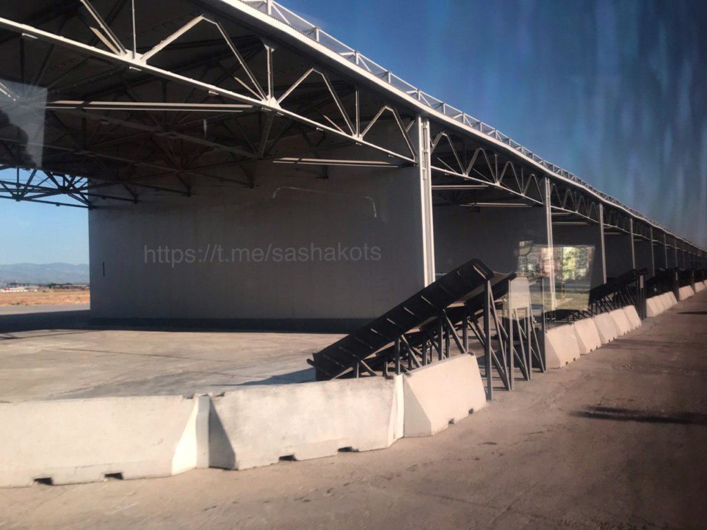 Aircraft Sheds At Russia's Hmeimim Airbase In Syria (Video, Photos)