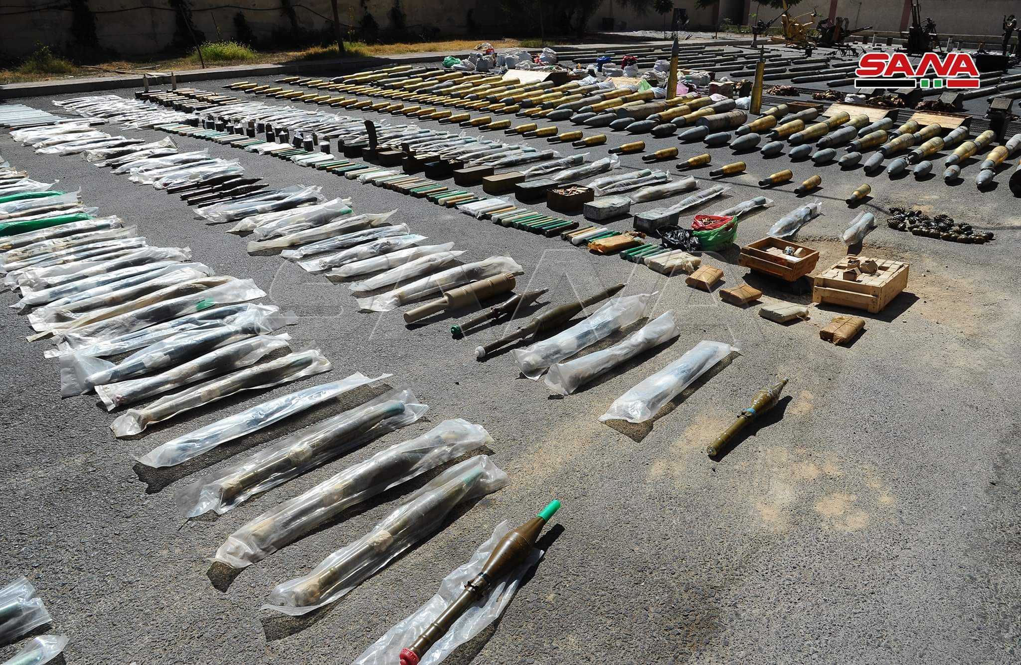 Army Uncovers Dozens Of Grad Rockets In Southern Syria (Video, Photos)