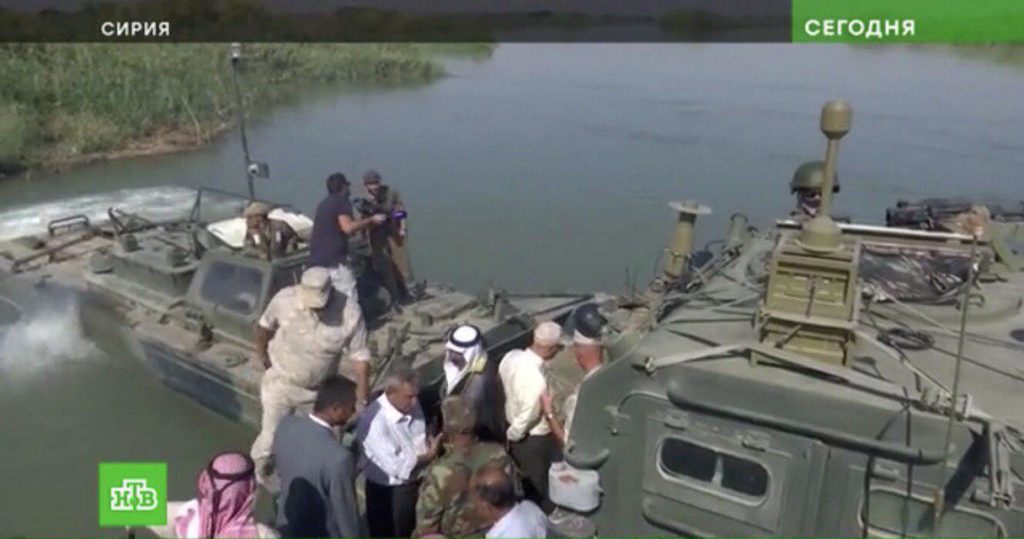 Syria And Russia Are Constructing Permanent Bridge Linking Banks Of Euphrates In Western Deir Ezzor