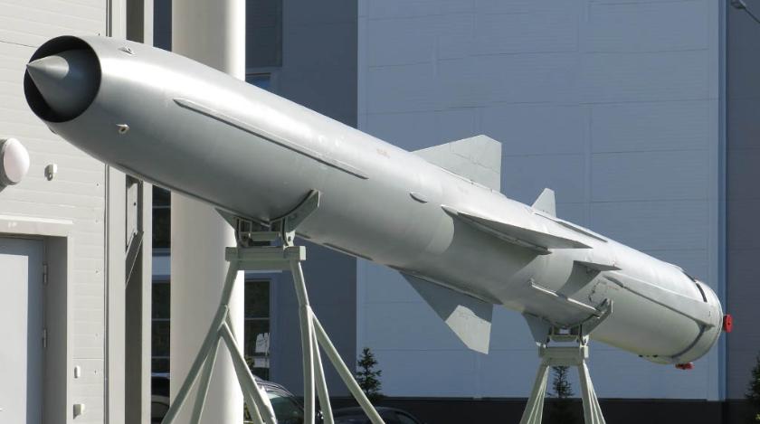 Russia Reveals Information On New Onyx-M Anti-Ship Cruise Missile With Range Of 800 km