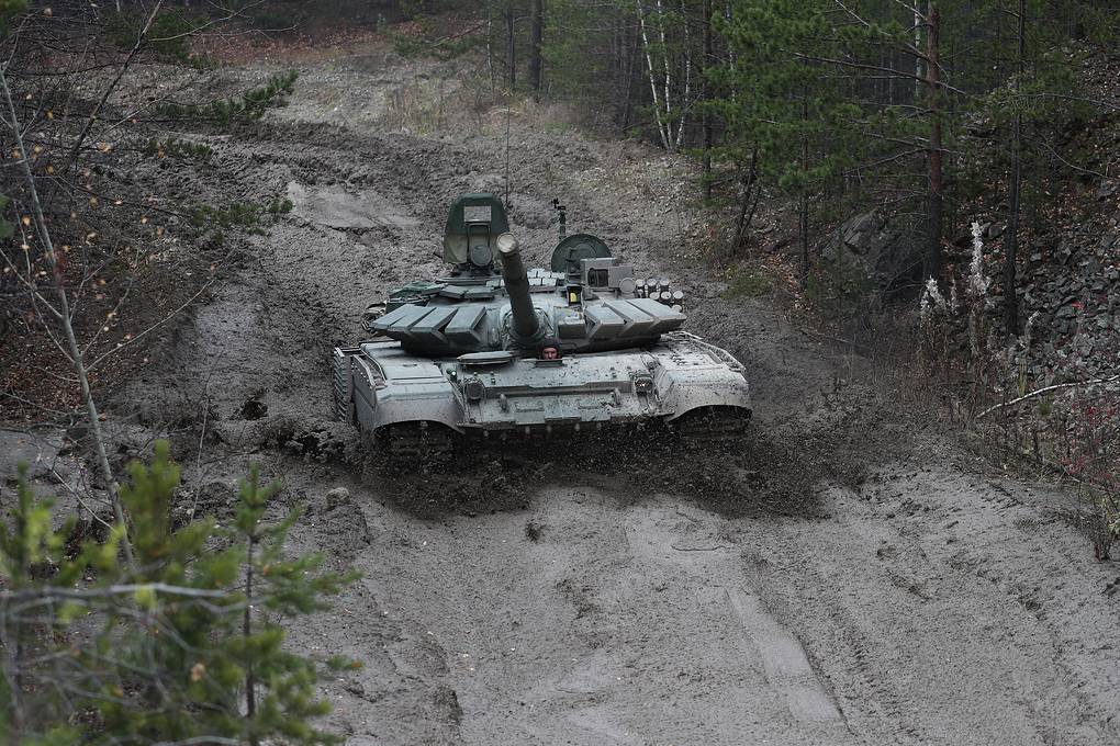 Closer Look At Russia's Efforts To Upgrade Its T-72 Battle Tanks To Modernized T-72B3