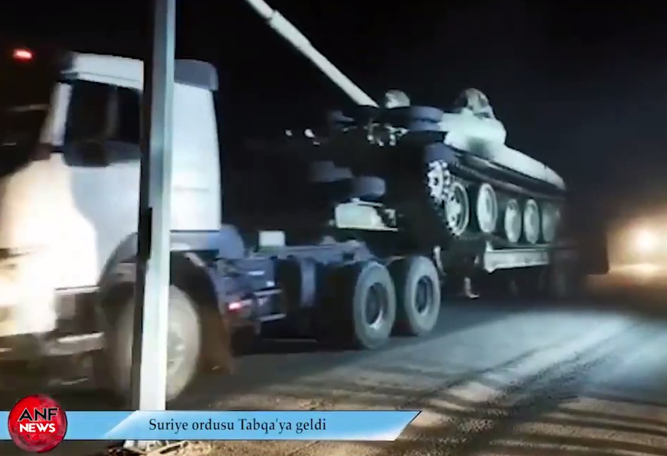 In Video: Large Syrian Army Convoy With Battle Tanks In Southern Raqqah