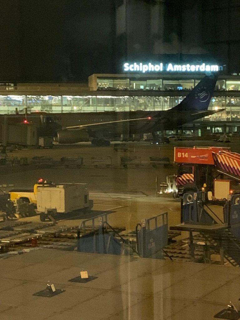 Military Police Lock Down Amsterdam Airport Schiphol Over 'Suspicious Situation' On Plane (UPDATED)