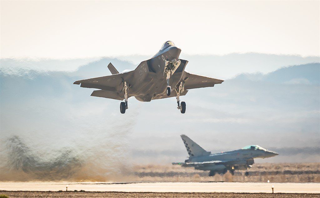 Syrian Military Tricks Israeli Air Force With Dummy Targets